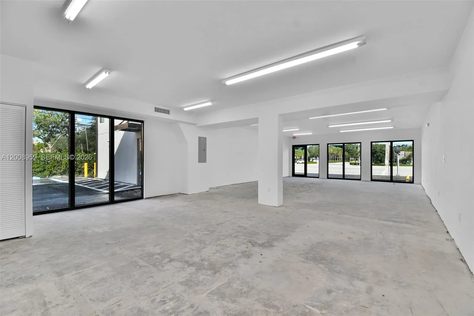 2990 Griffin Rd 1, Dania Beach, Florida 33312, Dania Beach, Florida 33312, ,Commercial Lease,For Rent,2990 Griffin Rd 1, Dania Beach, Florida 33312,A12008959