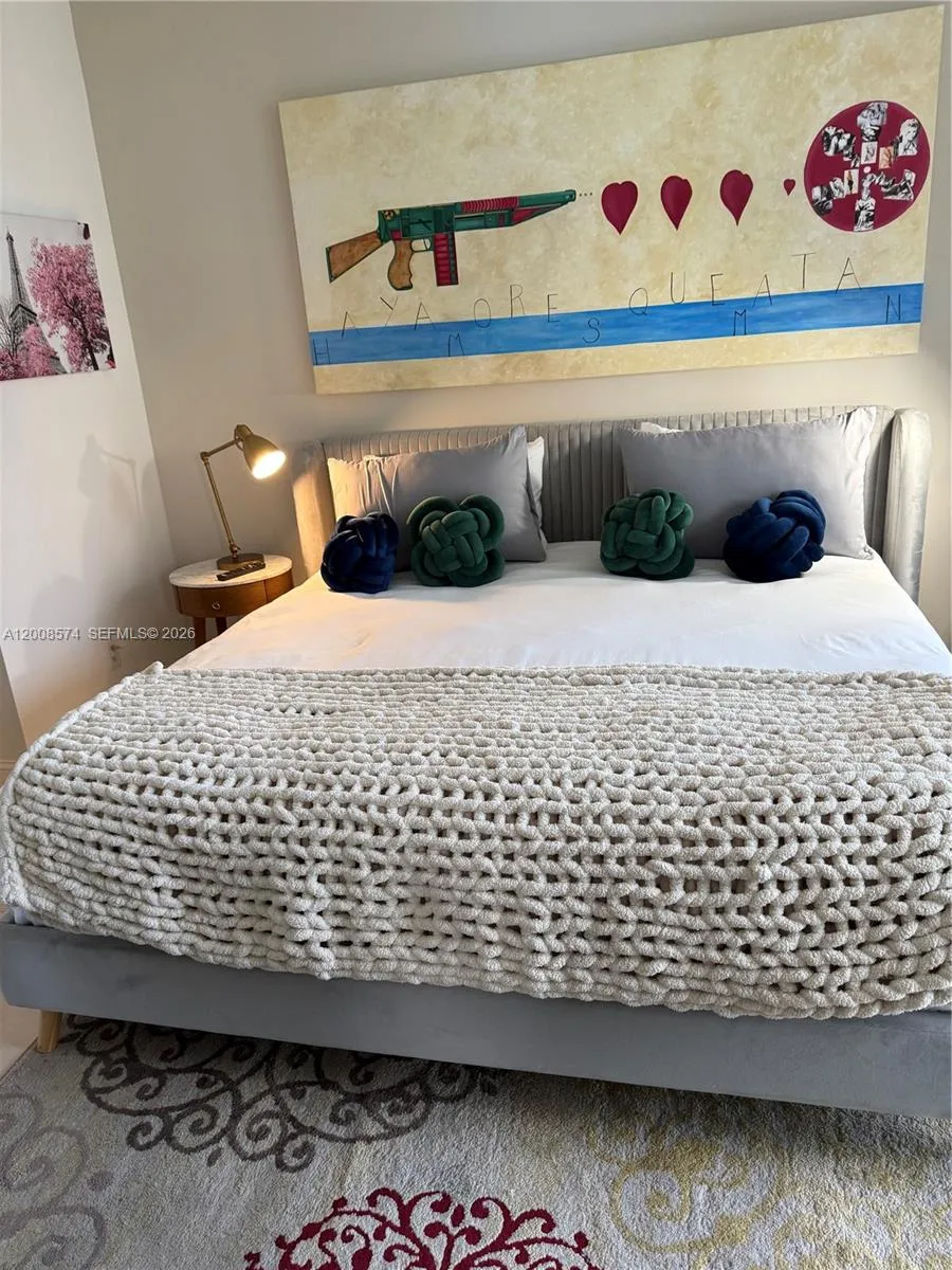 full equiped king size bed