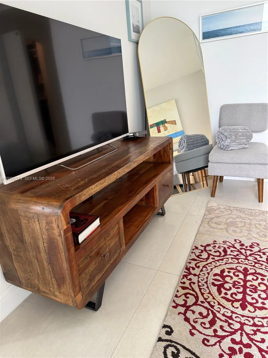 Large tv 65\",and tall mirrow