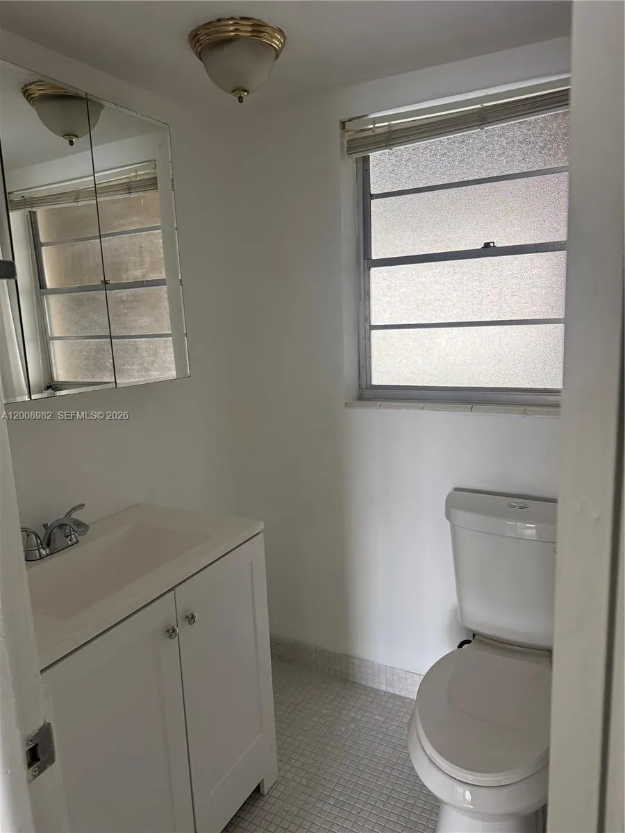 7747 Sw 86th St D-105, Miami, Florida 33143, Miami, Florida 33143, 2 Bedrooms Bedrooms, ,2 BathroomsBathrooms,Residential Lease,For Rent,7747 Sw 86th St D-105, Miami, Florida 33143,A12008982