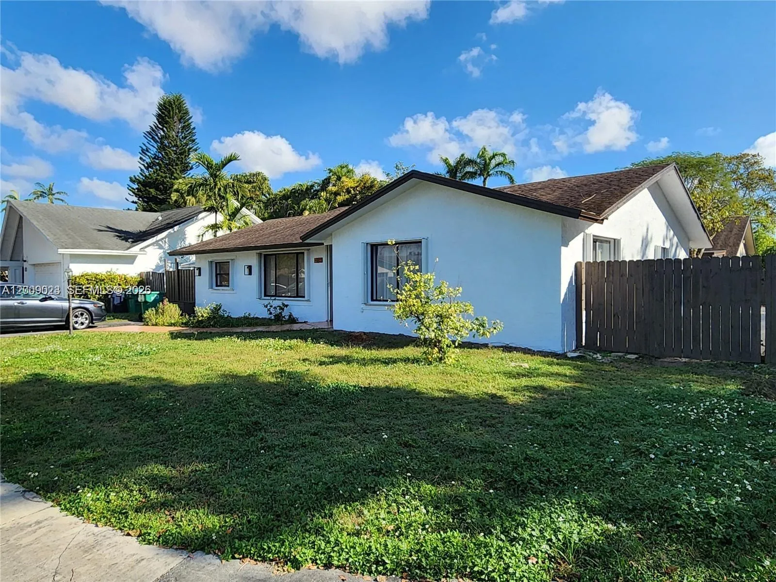 9825 Sw 132nd Ct, Miami, Florida 33186, Miami, Florida 33186, 3 Bedrooms Bedrooms, ,2 BathroomsBathrooms,Residential,For Sale,9825 Sw 132nd Ct, Miami, Florida 33186,A12009023