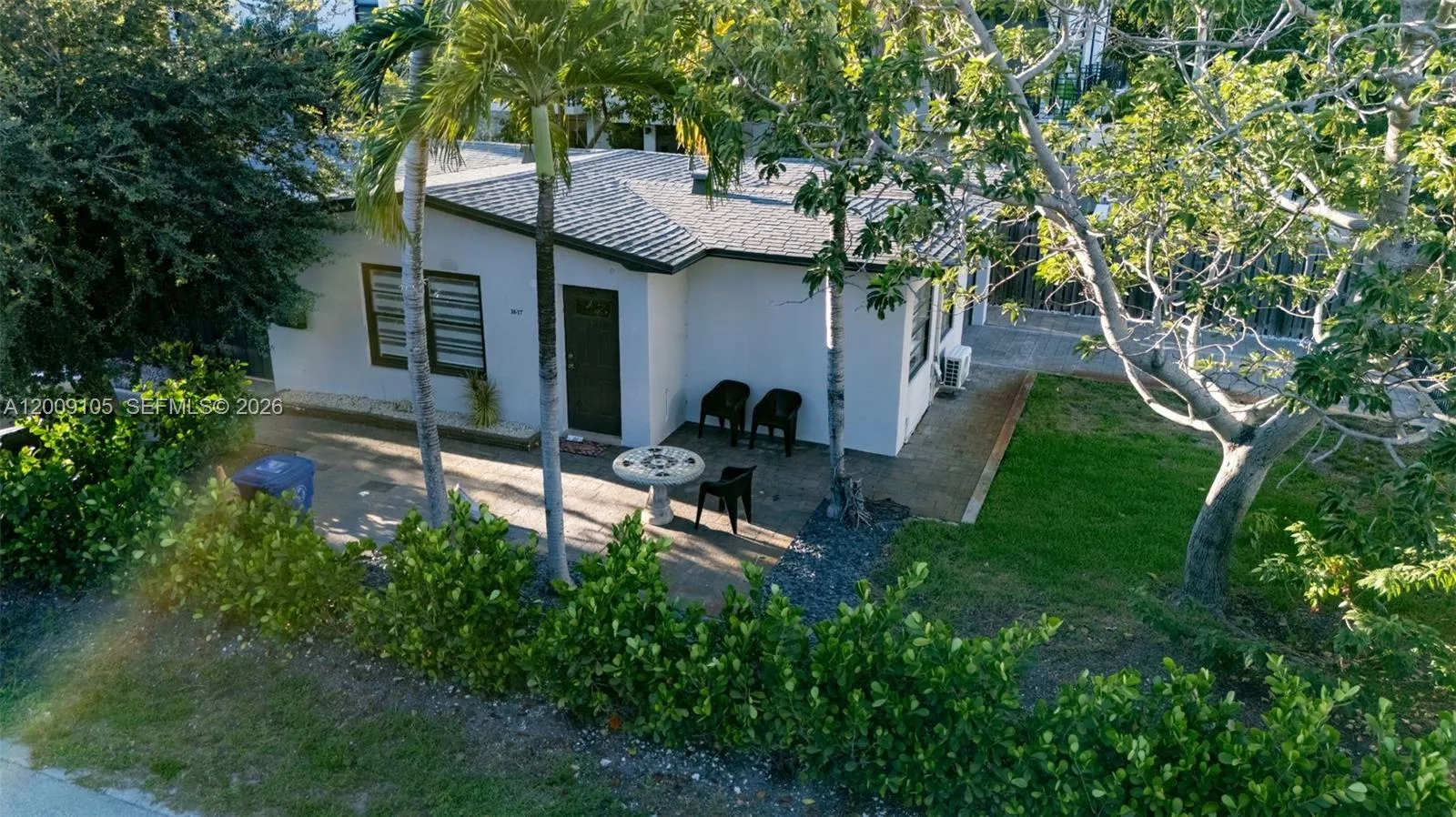 1615 Ne 9th St, Fort Lauderdale, Florida 33304, Fort Lauderdale, Florida 33304, ,Residential Income,For Sale,1615 Ne 9th St, Fort Lauderdale, Florida 33304,A12009105