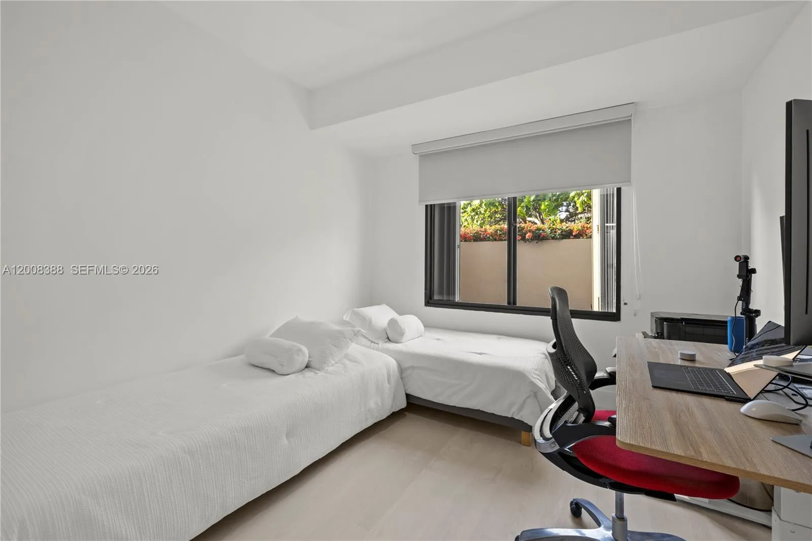 201 S Crandon Blvd 143, Key Biscayne, Florida 3314, Key Biscayne, Florida 33149, 2 Bedrooms Bedrooms, ,2 BathroomsBathrooms,Residential,For Sale,201 S Crandon Blvd 143, Key Biscayne, Florida 3314,A12008388