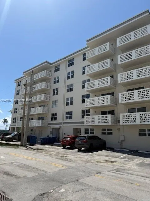 1901 S Ocean Dr 207, Hollywood, Florida 33019, Hollywood, Florida 33019, 1 Bedroom Bedrooms, ,1 BathroomBathrooms,Residential,For Sale,1901 S Ocean Dr 207, Hollywood, Florida 33019,A12009131 1901 S Ocean Dr 207, Hollywood, Florida 33019, Hollywood, Florida 33019, 1 Bedroom Bedrooms, ,1 BathroomBathrooms,Residential,For Sale,1901 S Ocean Dr 207, Hollywood, Florida 33019,A12009131
