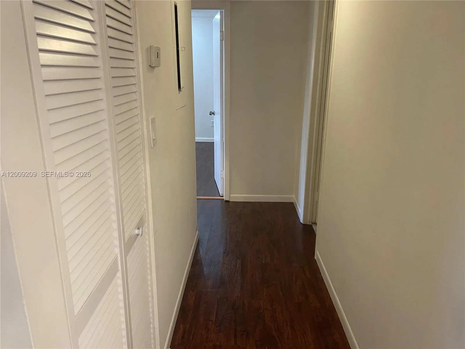 819 Ne 199th St 6-205, Miami, Florida 33179, Miami, Florida 33179, 2 Bedrooms Bedrooms, ,2 BathroomsBathrooms,Residential,For Sale,819 Ne 199th St 6-205, Miami, Florida 33179,A12009209