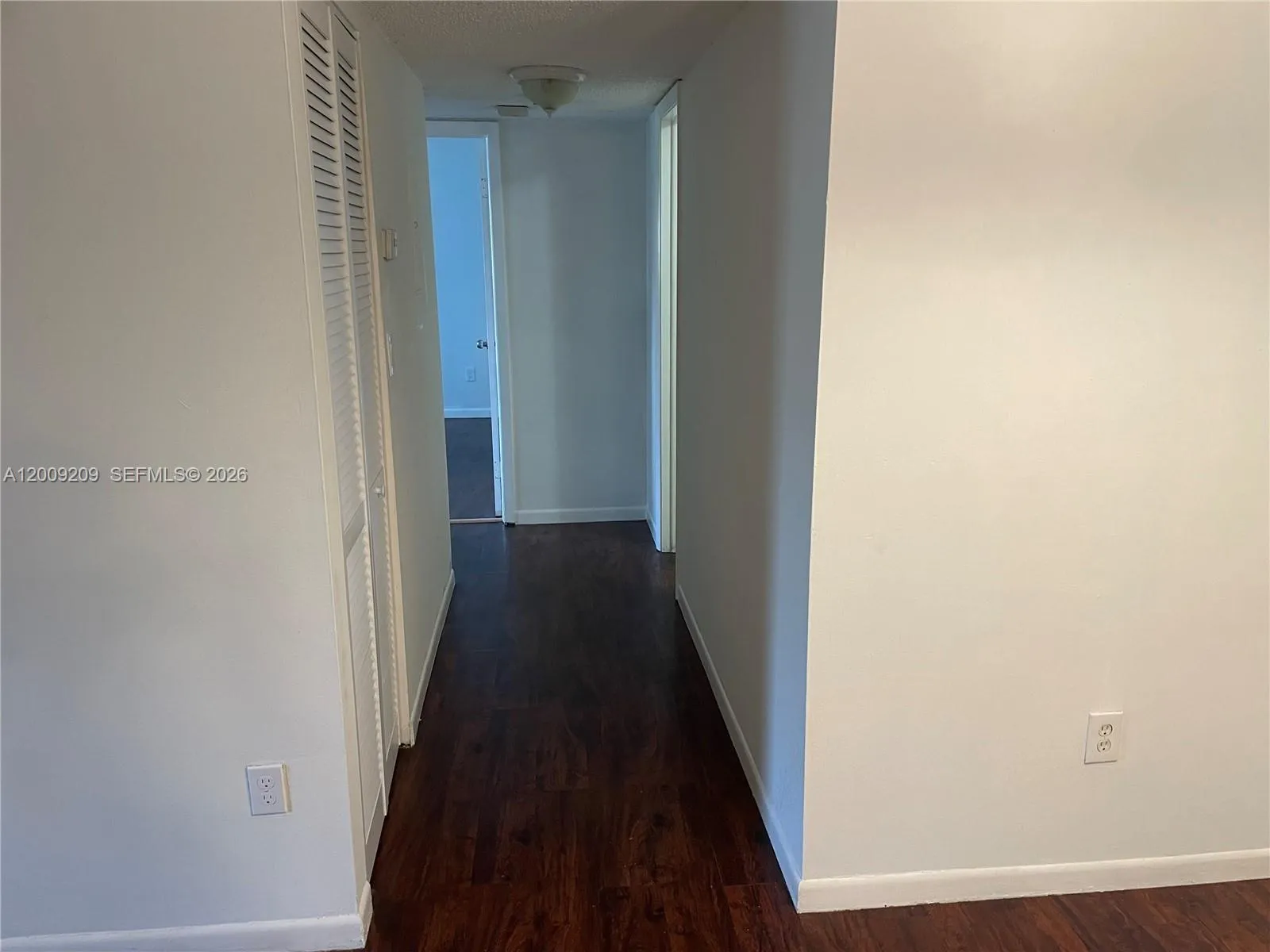 819 Ne 199th St 6-205, Miami, Florida 33179, Miami, Florida 33179, 2 Bedrooms Bedrooms, ,2 BathroomsBathrooms,Residential,For Sale,819 Ne 199th St 6-205, Miami, Florida 33179,A12009209