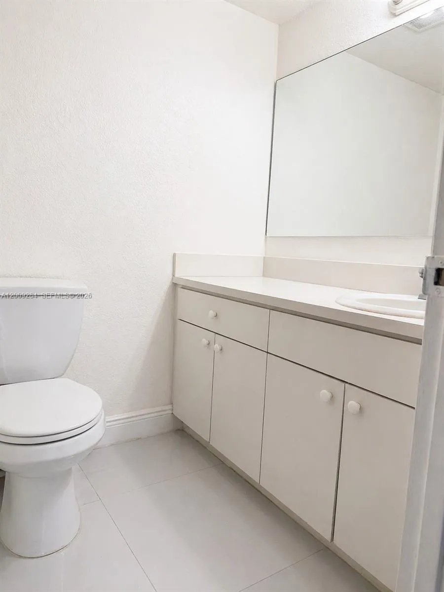 1300 W 47th Pl 218a, Hialeah, Florida 33012, Hialeah, Florida 33012, 1 Bedroom Bedrooms, ,1 BathroomBathrooms,Residential,For Sale,1300 W 47th Pl 218a, Hialeah, Florida 33012,A12009284