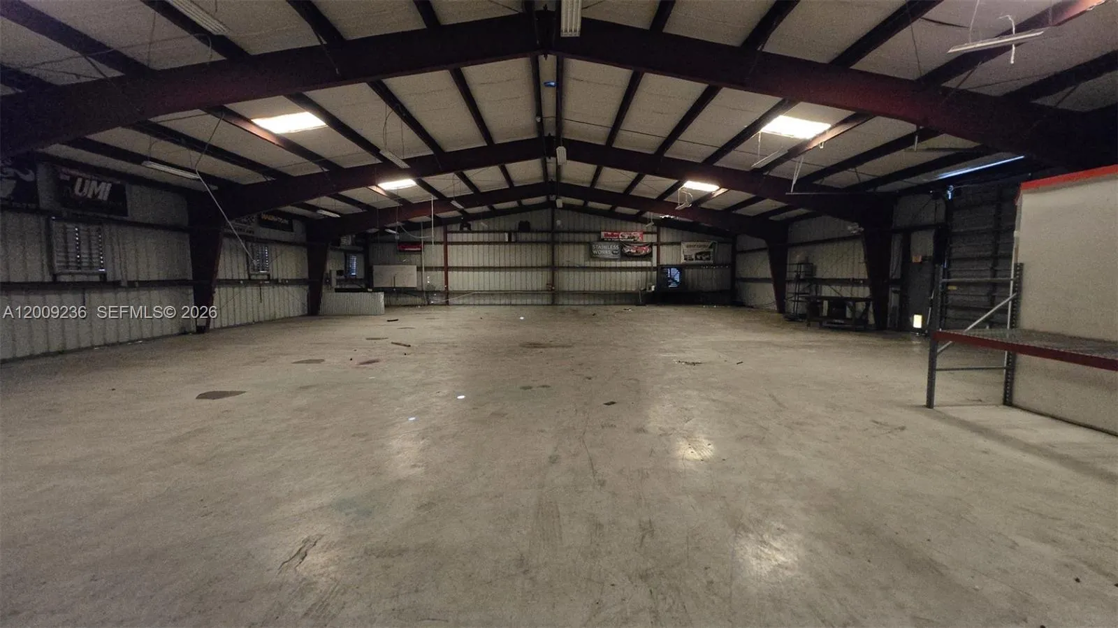 2910 Nw 17th Ter, Oakland Park, Florida 33311, Oakland Park, Florida 33311, ,Commercial Lease,For Rent,2910 Nw 17th Ter, Oakland Park, Florida 33311,A12009236