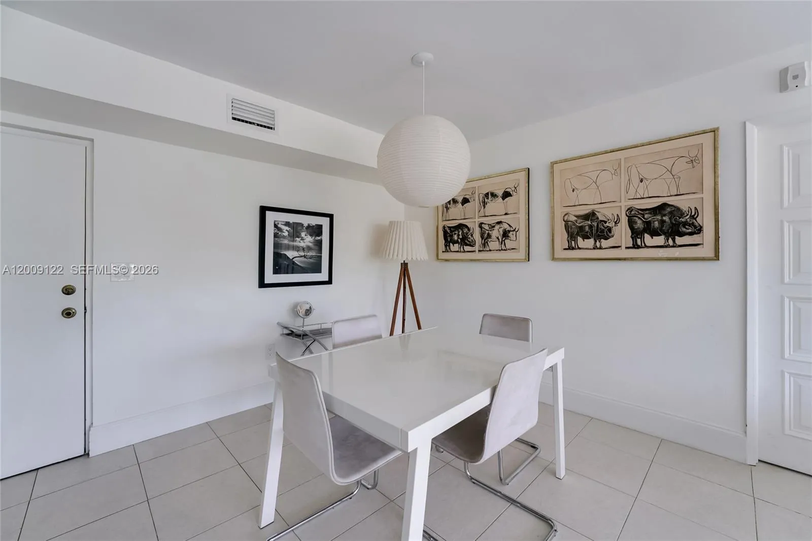 255 Galen Dr 3e, Key Biscayne, Florida 33149, Key Biscayne, Florida 33149, 2 Bedrooms Bedrooms, ,2 BathroomsBathrooms,Residential Lease,For Rent,255 Galen Dr 3e, Key Biscayne, Florida 33149,A12009122