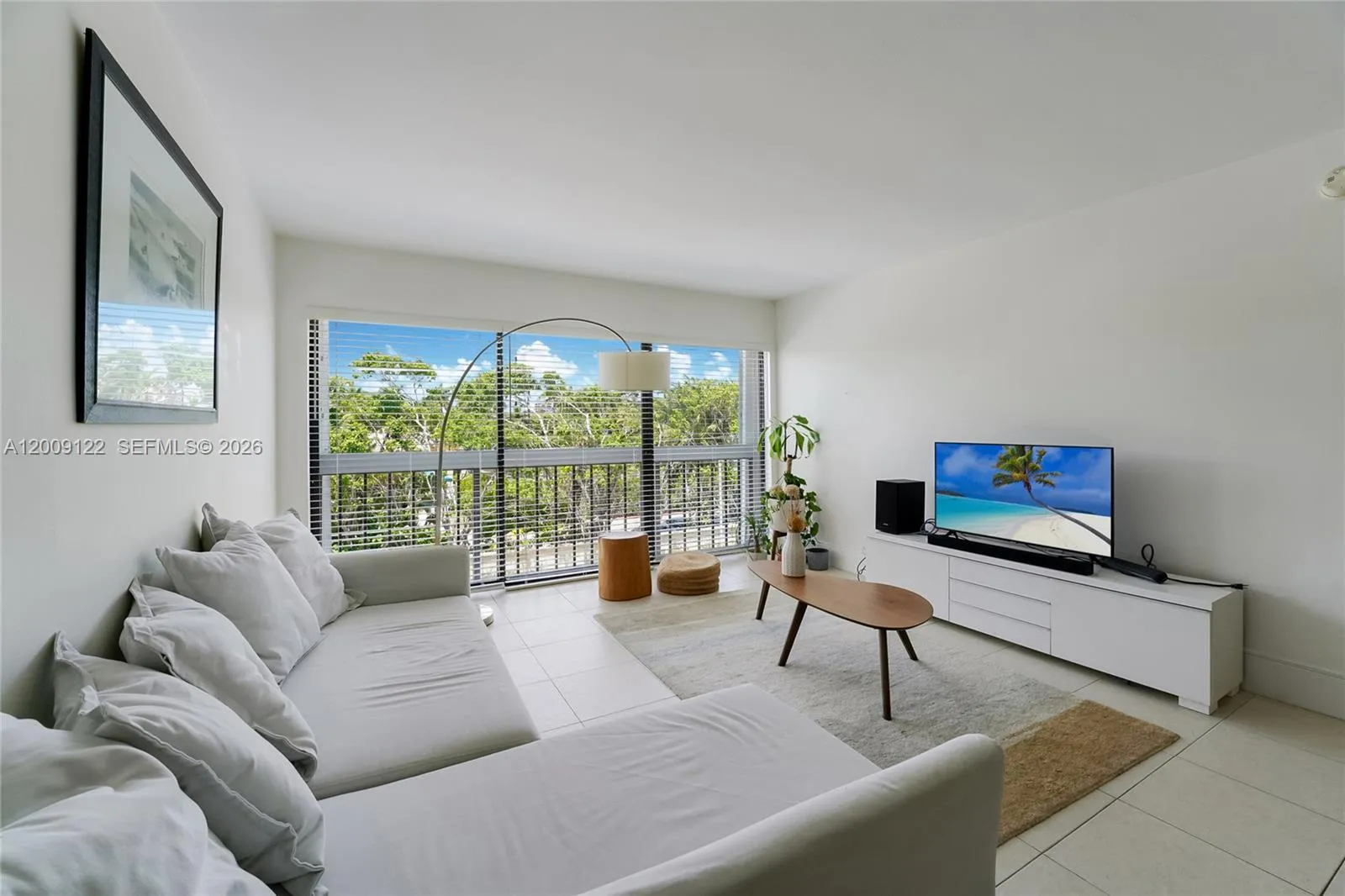 255 Galen Dr 3e, Key Biscayne, Florida 33149, Key Biscayne, Florida 33149, 2 Bedrooms Bedrooms, ,2 BathroomsBathrooms,Residential Lease,For Rent,255 Galen Dr 3e, Key Biscayne, Florida 33149,A12009122