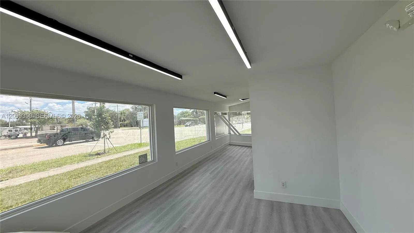 7061 Taft St, Hollywood, Florida 33024, Hollywood, Florida 33024, ,Commercial Sale,For Sale,7061 Taft St, Hollywood, Florida 33024,A12009350