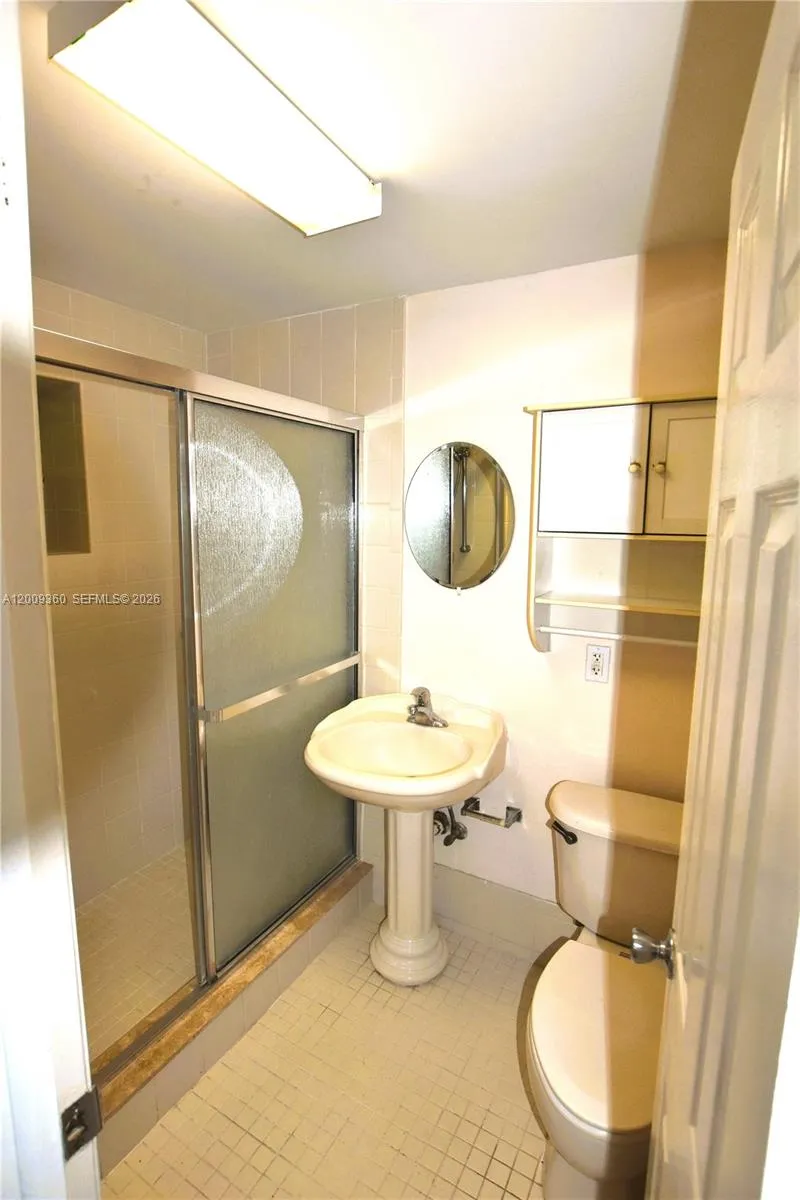 2544 Sw 20th St 2544, Miami, Florida 33145, Miami, Florida 33145, 2 Bedrooms Bedrooms, ,1 BathroomBathrooms,Residential Lease,For Rent,2544 Sw 20th St 2544, Miami, Florida 33145,A12009360