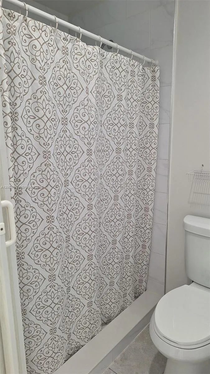 Miami Gardens, Florida 33056, 1 Bedroom Bedrooms, ,1 BathroomBathrooms,Residential Lease,For Rent,A12009112