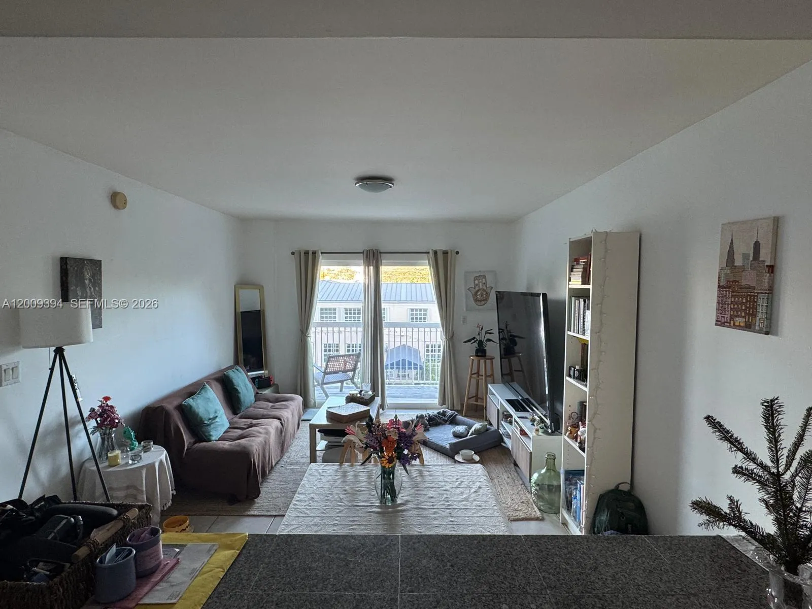 2740 Sw 28th Ter 305, Miami, Florida 33133, Miami, Florida 33133, 1 Bedroom Bedrooms, ,1 BathroomBathrooms,Residential Lease,For Rent,2740 Sw 28th Ter 305, Miami, Florida 33133,A12009394