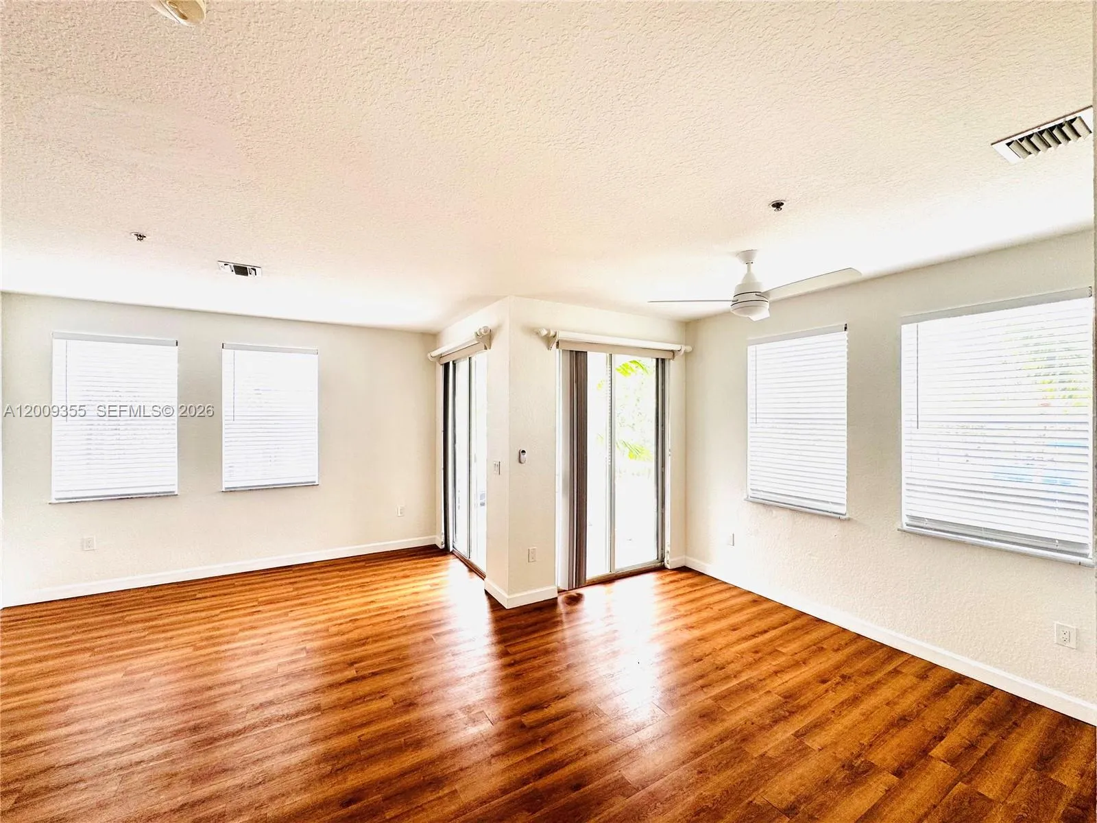4435 Sw 160th Ave 214, Miramar, Florida 33027, Miramar, Florida 33027, 3 Bedrooms Bedrooms, ,2 BathroomsBathrooms,Residential,For Sale,4435 Sw 160th Ave 214, Miramar, Florida 33027,A12009355