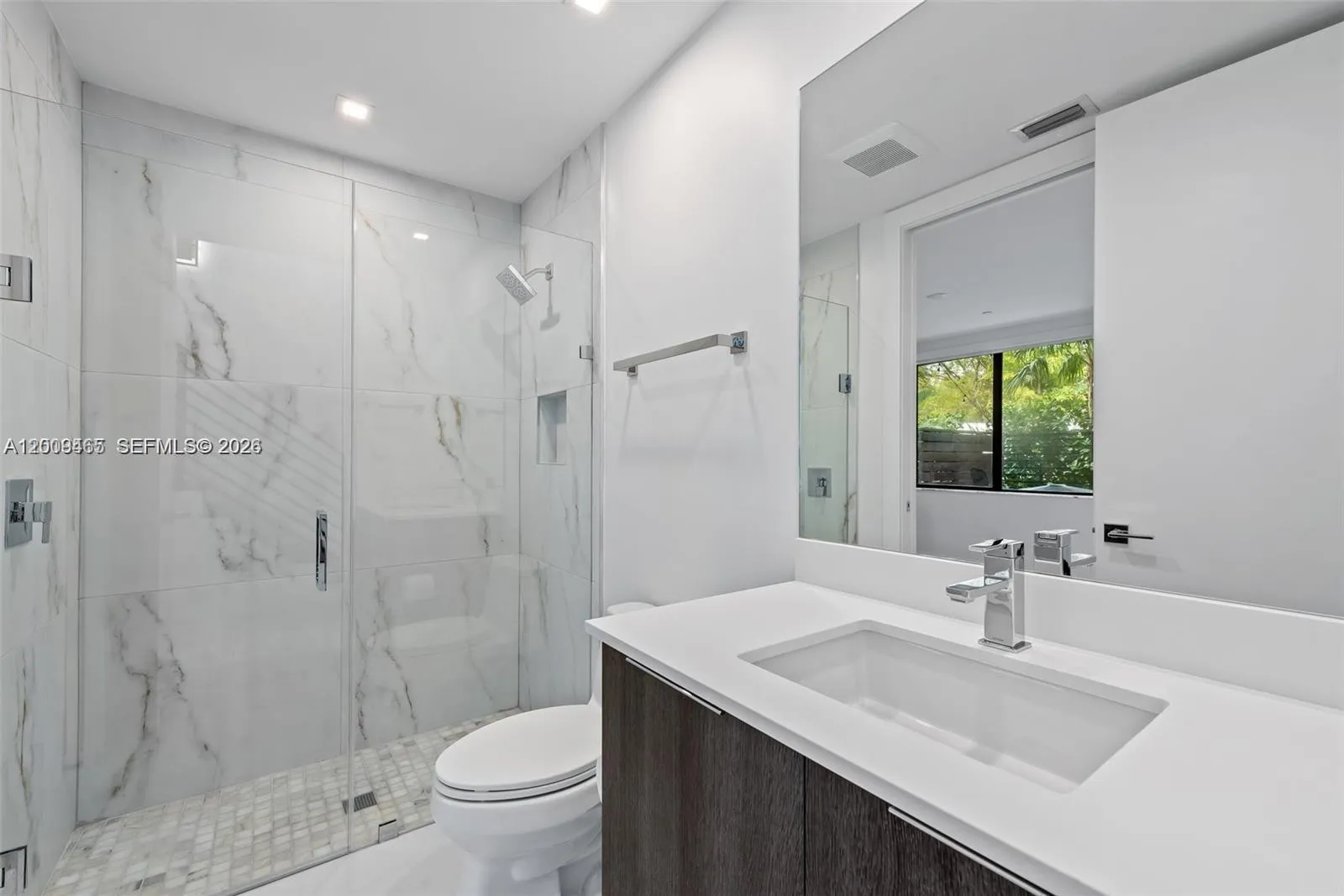 1056 N Victoria Park Rd, Fort Lauderdale, Florida, Fort Lauderdale, Florida 33304, 3 Bedrooms Bedrooms, ,3 BathroomsBathrooms,Residential,For Sale,1056 N Victoria Park Rd, Fort Lauderdale, Florida ,A12009465