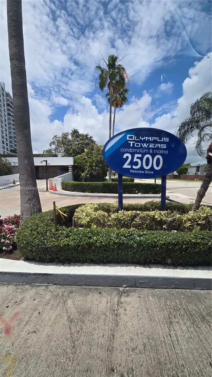 2500 Parkview Dr 2317, Hallandale Beach, Florida 3, Hallandale Beach, Florida 33009, 2 Bedrooms Bedrooms, ,2 BathroomsBathrooms,Residential,For Sale,2500 Parkview Dr 2317, Hallandale Beach, Florida 3,A12007818