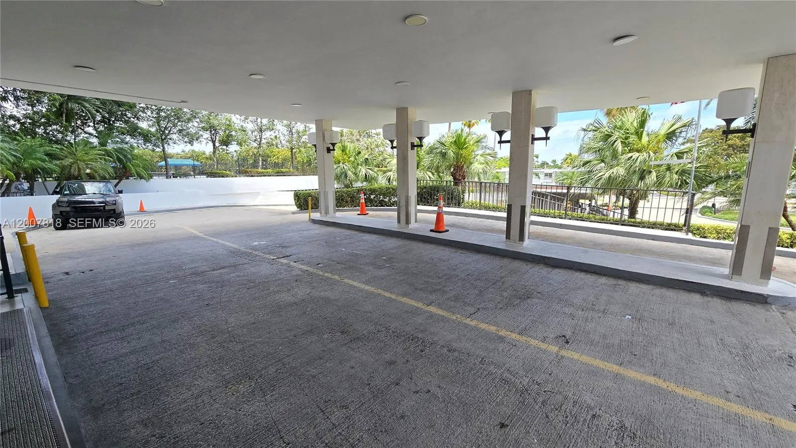 2500 Parkview Dr 2317, Hallandale Beach, Florida 3, Hallandale Beach, Florida 33009, 2 Bedrooms Bedrooms, ,2 BathroomsBathrooms,Residential,For Sale,2500 Parkview Dr 2317, Hallandale Beach, Florida 3,A12007818