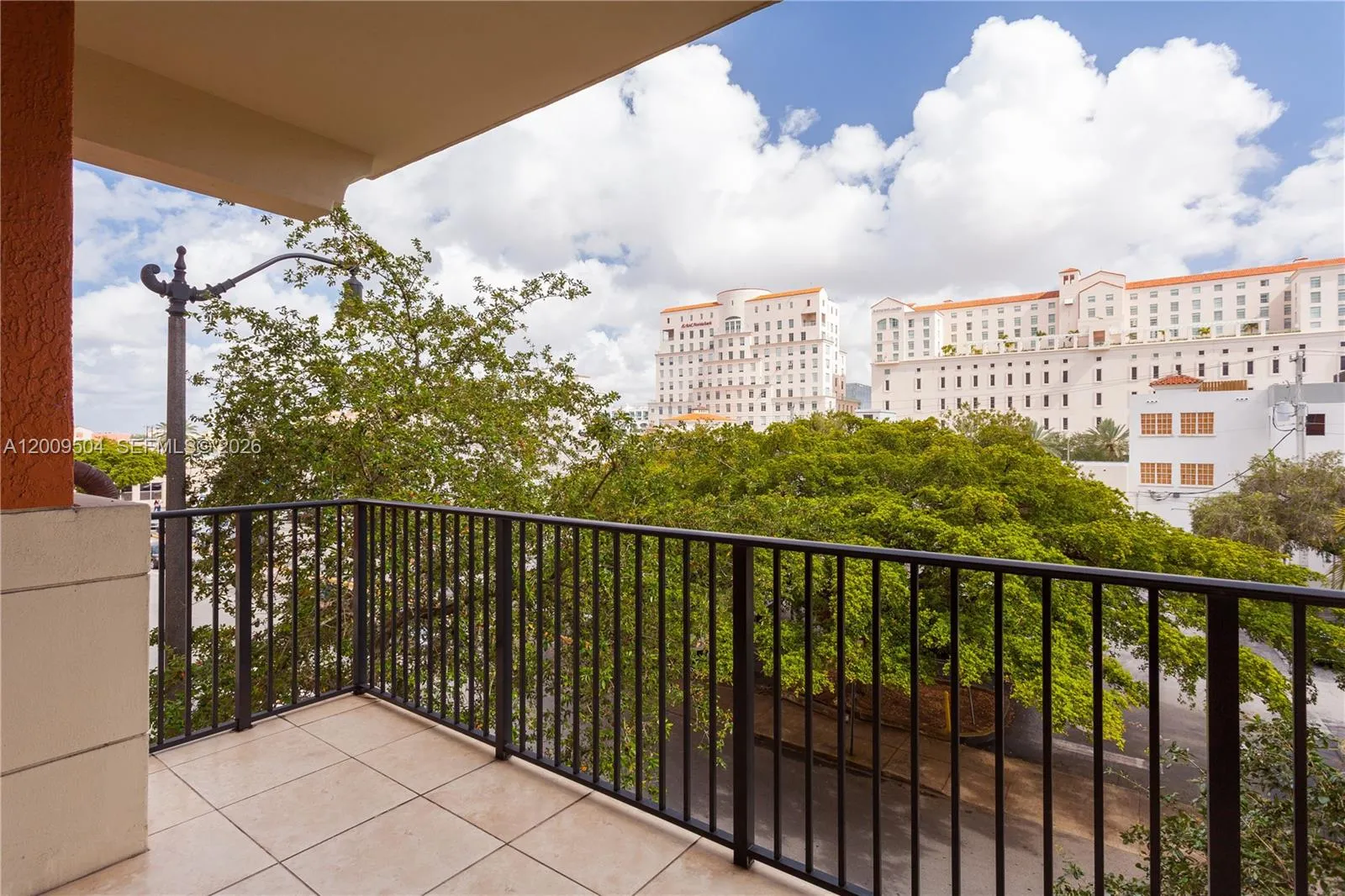 100 Andalusia 301, Coral Gables, Florida 33134, Coral Gables, Florida 33134, 2 Bedrooms Bedrooms, ,2 BathroomsBathrooms,Residential,For Sale,100 Andalusia 301, Coral Gables, Florida 33134,A12009504