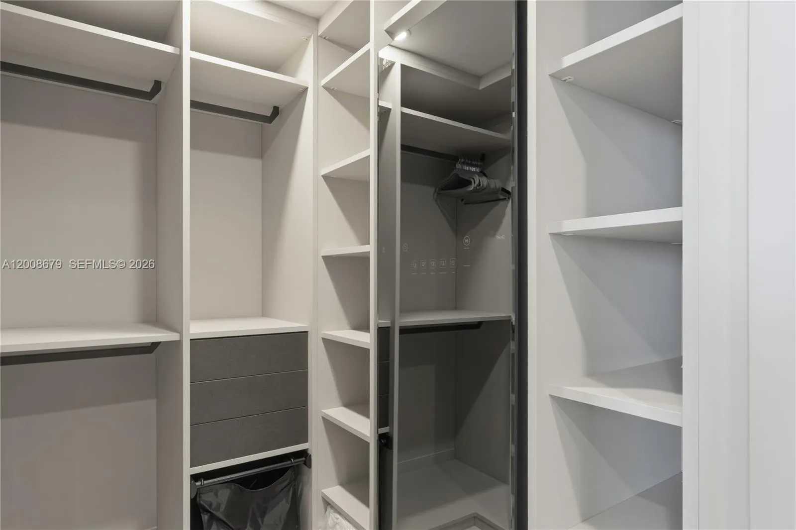 17875 Collins Ave 3906, Sunny Isles Beach, Florida, Sunny Isles Beach, Florida 33160, 3 Bedrooms Bedrooms, ,4 BathroomsBathrooms,Residential,For Sale,17875 Collins Ave 3906, Sunny Isles Beach, Florida,A12008679