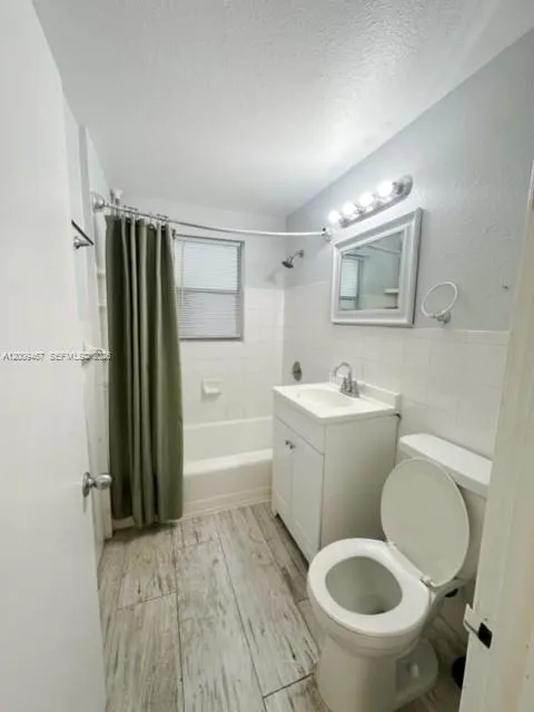 9248 Collins Ave 105, Surfside, Florida 33154, Surfside, Florida 33154, 1 Bedroom Bedrooms, ,1 BathroomBathrooms,Residential Lease,For Rent,9248 Collins Ave 105, Surfside, Florida 33154,A12009467