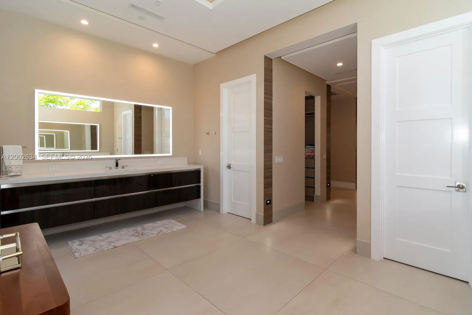 11791 Nw 6th Pl, Plantation, Florida 33325, Plantation, Florida 33325, 6 Bedrooms Bedrooms, ,8 BathroomsBathrooms,Residential,For Sale,11791 Nw 6th Pl, Plantation, Florida 33325,A12002634