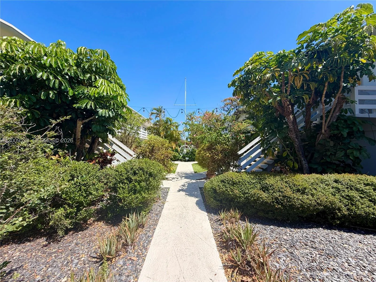 1601 Se 15 1b, Fort Lauderdale, Florida 33316, Fort Lauderdale, Florida 33316, 1 Bedroom Bedrooms, ,1 BathroomBathrooms,Residential,For Sale,1601 Se 15 1b, Fort Lauderdale, Florida 33316,A12009533