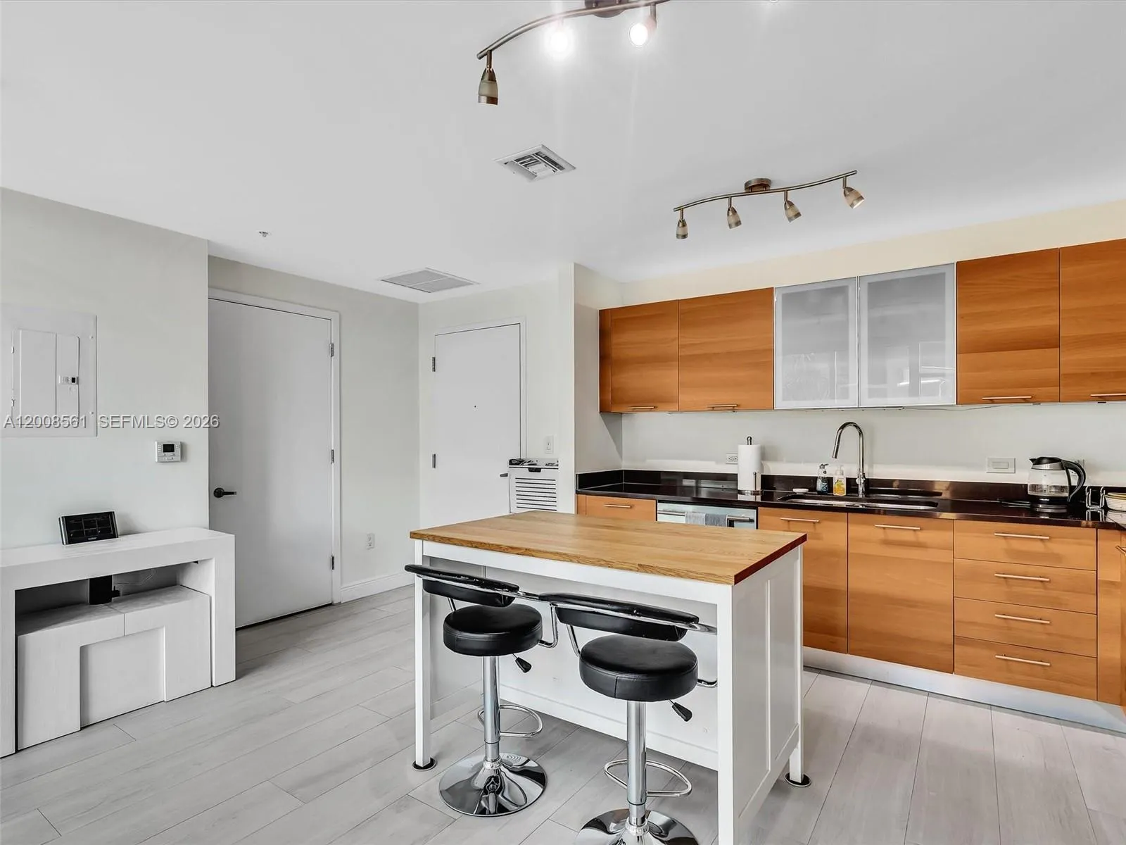 3301 Ne 1st Ave M0306, Miami, Florida 33137, Miami, Florida 33137, 1 Bedroom Bedrooms, ,2 BathroomsBathrooms,Residential,For Sale,3301 Ne 1st Ave M0306, Miami, Florida 33137,A12008561