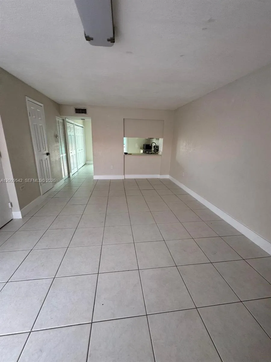 2186 W 60th St 20208, Hialeah, Florida 33016, Hialeah, Florida 33016, 2 Bedrooms Bedrooms, ,1 BathroomBathrooms,Residential Lease,For Rent,2186 W 60th St 20208, Hialeah, Florida 33016,A12009542