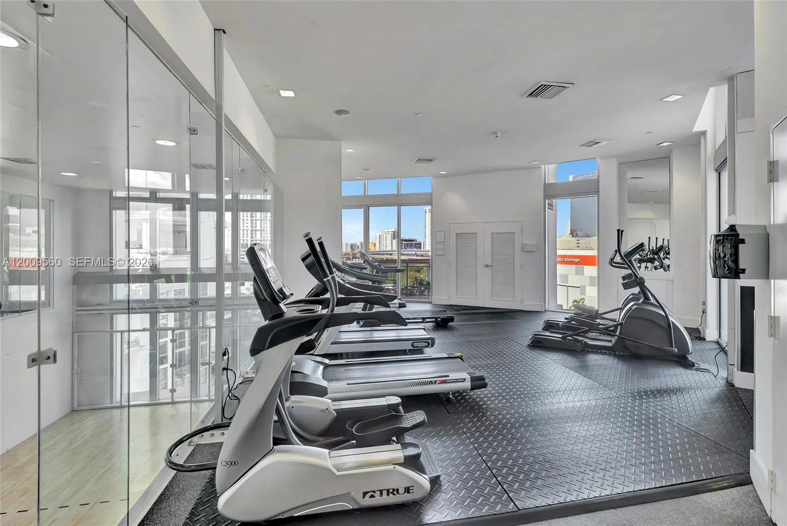 350 S Miami Ave 1703, Miami, Florida 33130, Miami, Florida 33130, 2 Bedrooms Bedrooms, ,2 BathroomsBathrooms,Residential,For Sale,350 S Miami Ave 1703, Miami, Florida 33130,A12009560