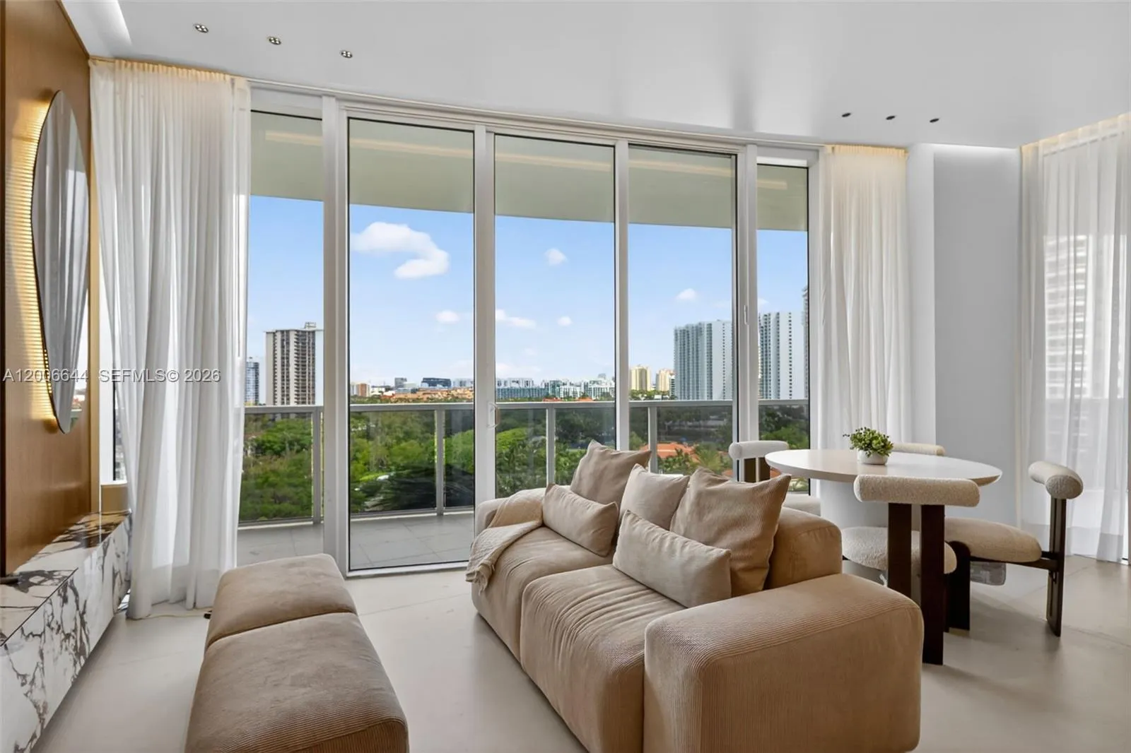 4100 Island Blvd 904, Aventura, Florida 33160, Aventura, Florida 33160, 3 Bedrooms Bedrooms, ,3 BathroomsBathrooms,Residential,For Sale,4100 Island Blvd 904, Aventura, Florida 33160,A12006644