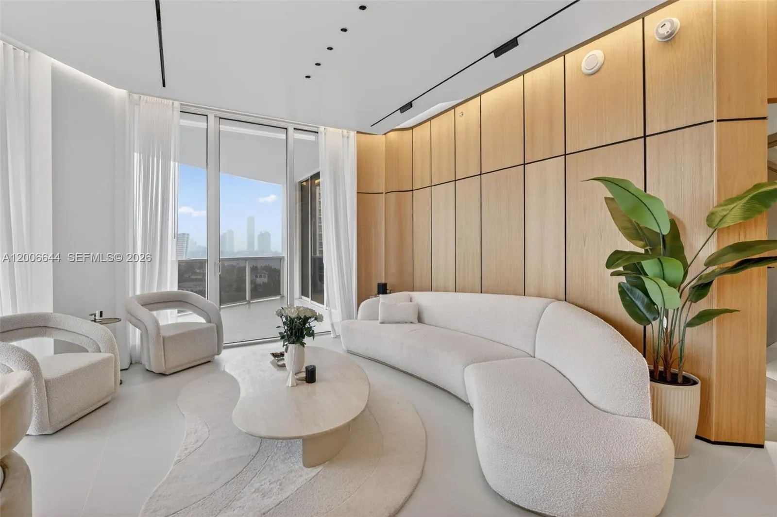 4100 Island Blvd 904, Aventura, Florida 33160, Aventura, Florida 33160, 3 Bedrooms Bedrooms, ,3 BathroomsBathrooms,Residential,For Sale,4100 Island Blvd 904, Aventura, Florida 33160,A12006644