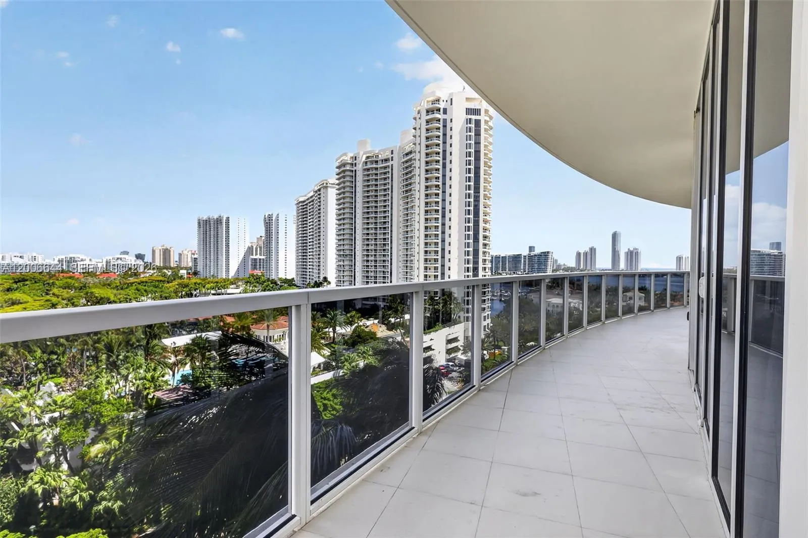 4100 Island Blvd 904, Aventura, Florida 33160, Aventura, Florida 33160, 3 Bedrooms Bedrooms, ,3 BathroomsBathrooms,Residential,For Sale,4100 Island Blvd 904, Aventura, Florida 33160,A12006644