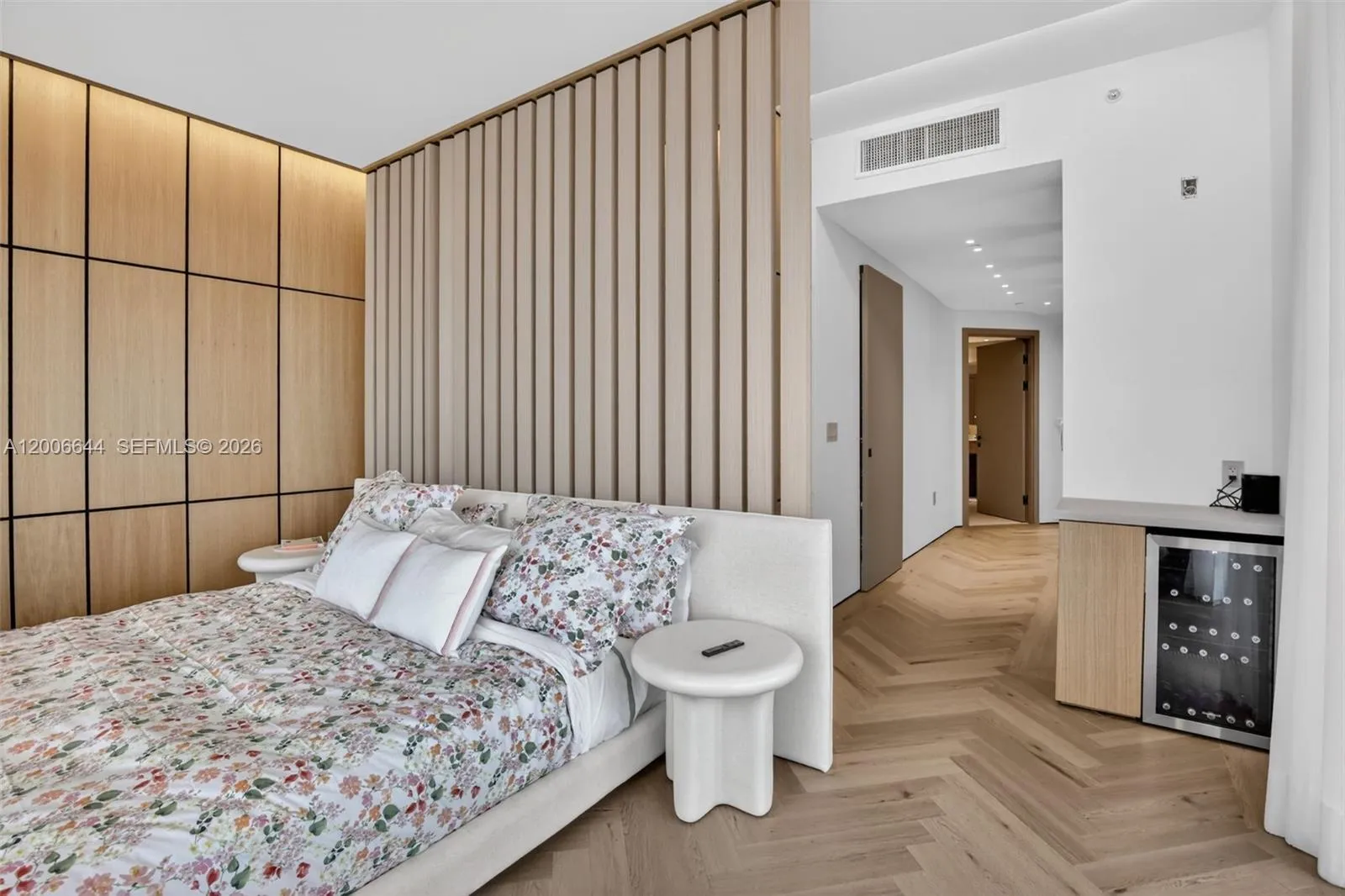 4100 Island Blvd 904, Aventura, Florida 33160, Aventura, Florida 33160, 3 Bedrooms Bedrooms, ,3 BathroomsBathrooms,Residential,For Sale,4100 Island Blvd 904, Aventura, Florida 33160,A12006644