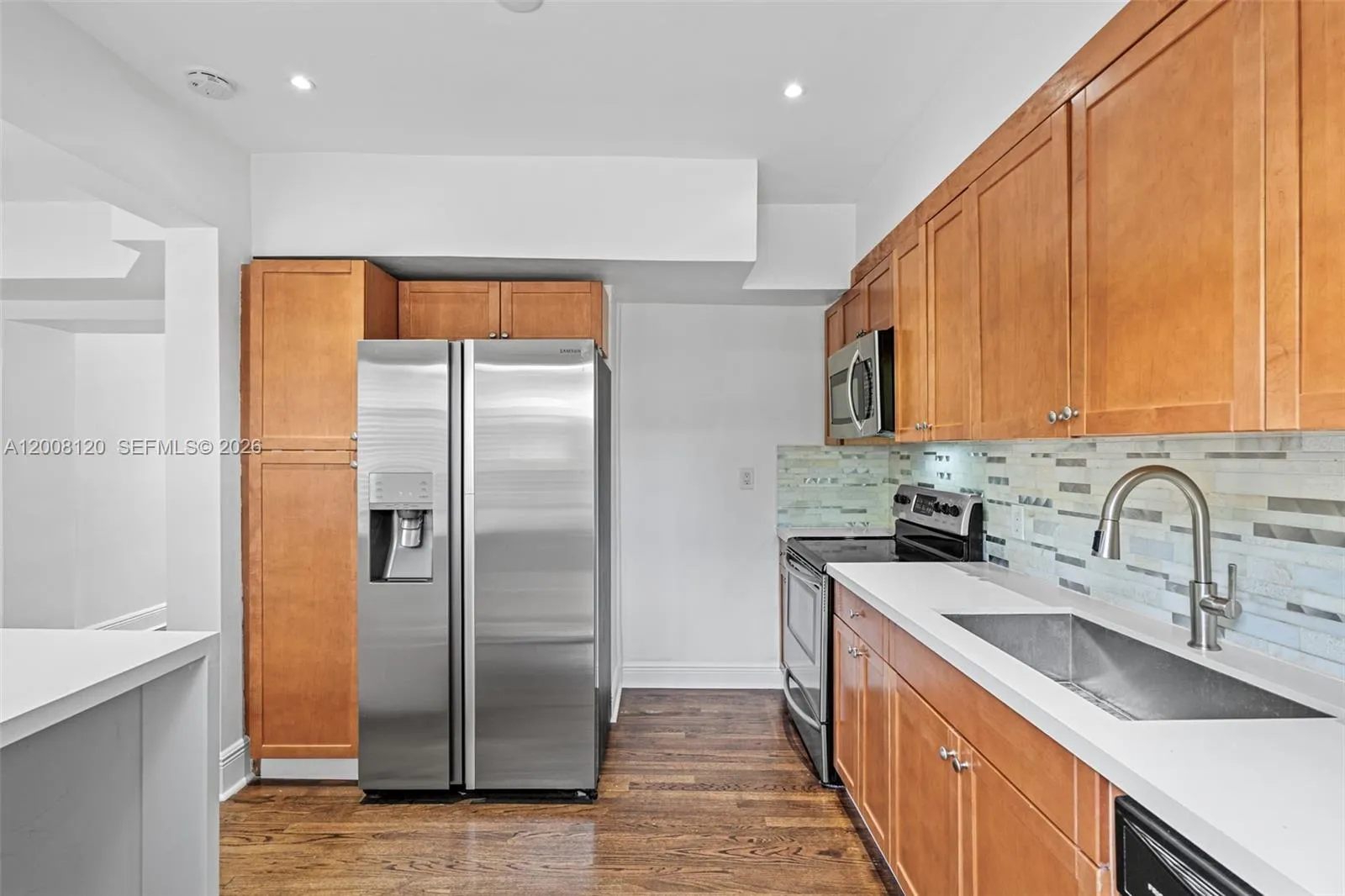 3500 Ponce De Leon Blvd Lower, Coral Gables, Flori, Coral Gables, Florida 33134, 3 Bedrooms Bedrooms, ,2 BathroomsBathrooms,Residential Lease,For Rent,3500 Ponce De Leon Blvd Lower, Coral Gables, Flori,A12008120