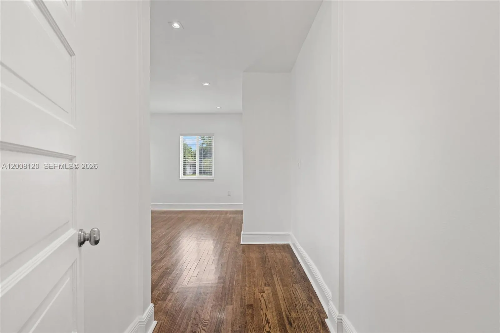 3500 Ponce De Leon Blvd Lower, Coral Gables, Flori, Coral Gables, Florida 33134, 3 Bedrooms Bedrooms, ,2 BathroomsBathrooms,Residential Lease,For Rent,3500 Ponce De Leon Blvd Lower, Coral Gables, Flori,A12008120