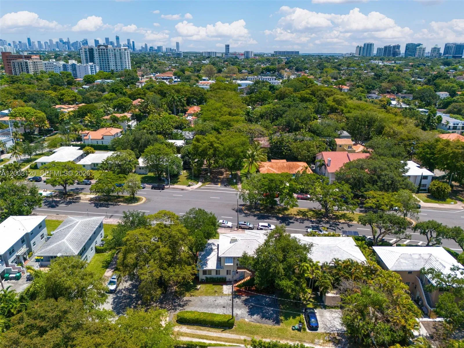 3500 Ponce De Leon Blvd Lower, Coral Gables, Flori, Coral Gables, Florida 33134, 3 Bedrooms Bedrooms, ,2 BathroomsBathrooms,Residential Lease,For Rent,3500 Ponce De Leon Blvd Lower, Coral Gables, Flori,A12008120