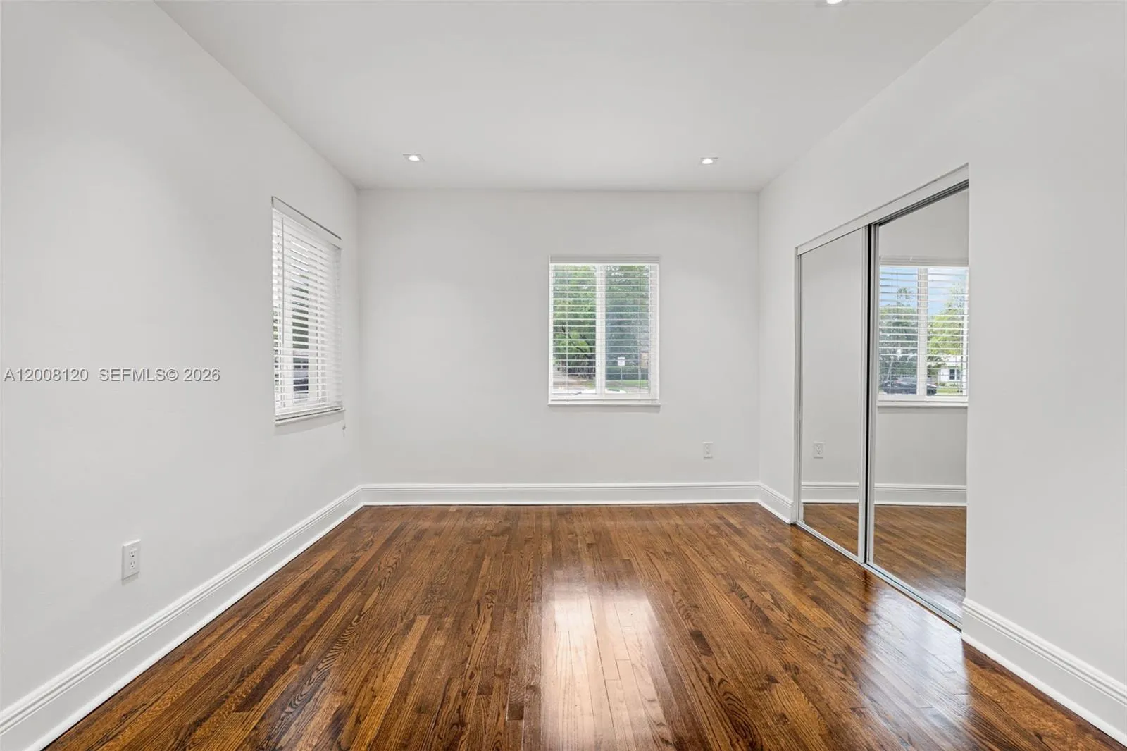 3500 Ponce De Leon Blvd Lower, Coral Gables, Flori, Coral Gables, Florida 33134, 3 Bedrooms Bedrooms, ,2 BathroomsBathrooms,Residential Lease,For Rent,3500 Ponce De Leon Blvd Lower, Coral Gables, Flori,A12008120