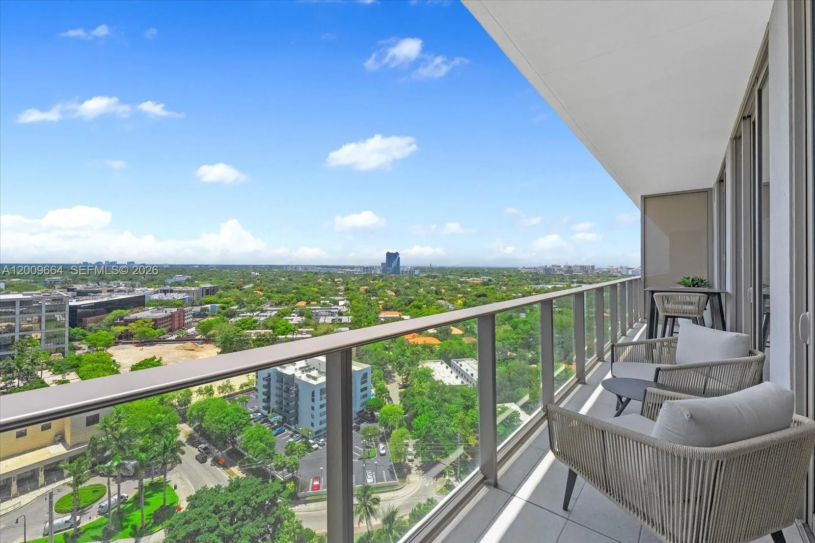 2678 Tigertail Ave 1703, Miami, Florida 33133, Miami, Florida 33133, 2 Bedrooms Bedrooms, ,2 BathroomsBathrooms,Residential Lease,For Rent,2678 Tigertail Ave 1703, Miami, Florida 33133,A12009664