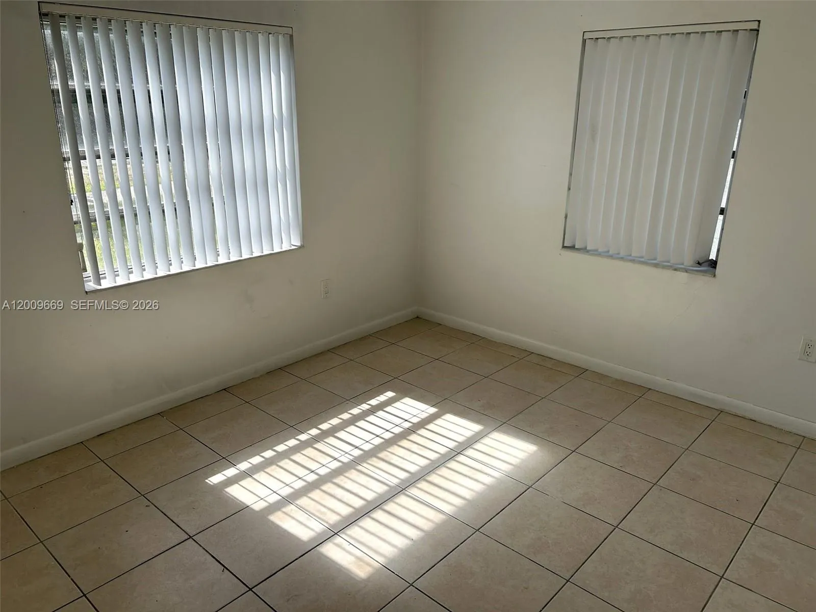 9808 Nw 2nd Ave Front, Miami, Florida 33150, Miami, Florida 33150, 3 Bedrooms Bedrooms, ,2 BathroomsBathrooms,Residential Lease,For Rent,9808 Nw 2nd Ave Front, Miami, Florida 33150,A12009669