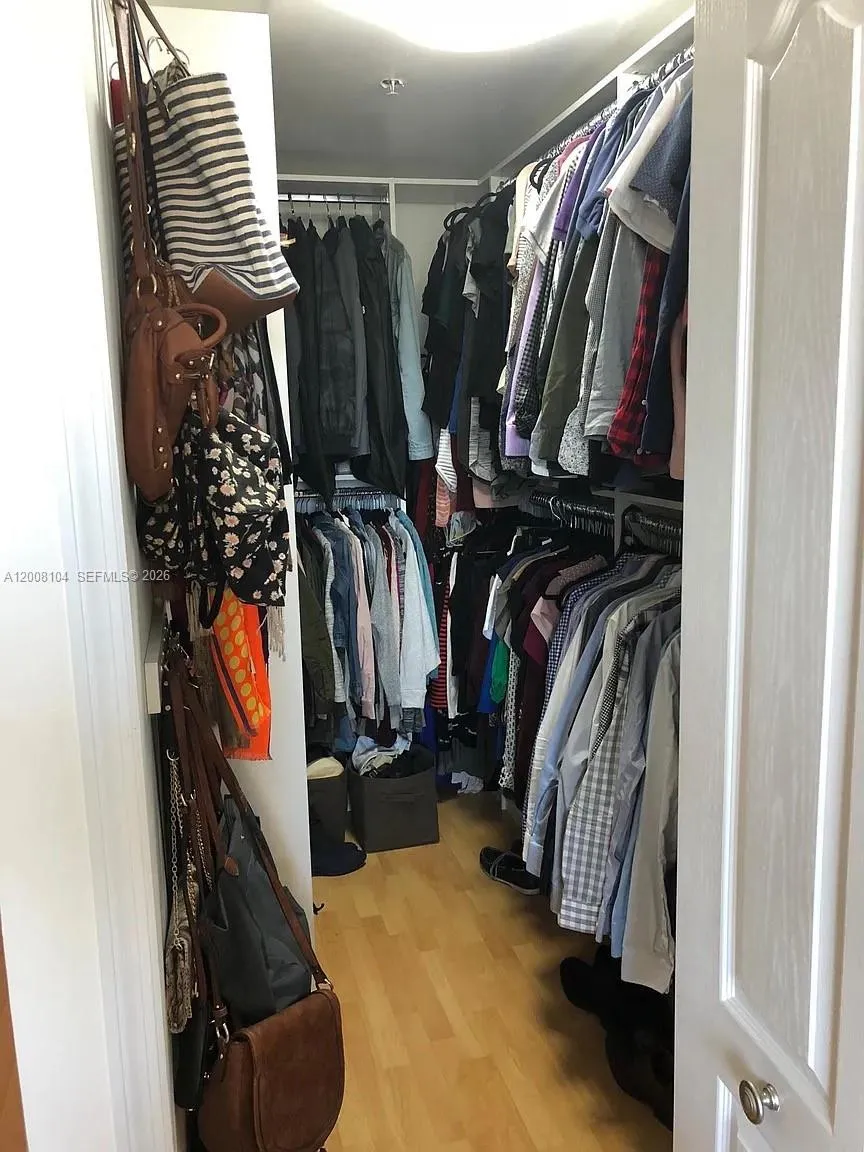 2400 Sw 27th Ave 304, Miami, Florida 33145, Miami, Florida 33145, 1 Bedroom Bedrooms, ,1 BathroomBathrooms,Residential Lease,For Rent,2400 Sw 27th Ave 304, Miami, Florida 33145,A12008104
