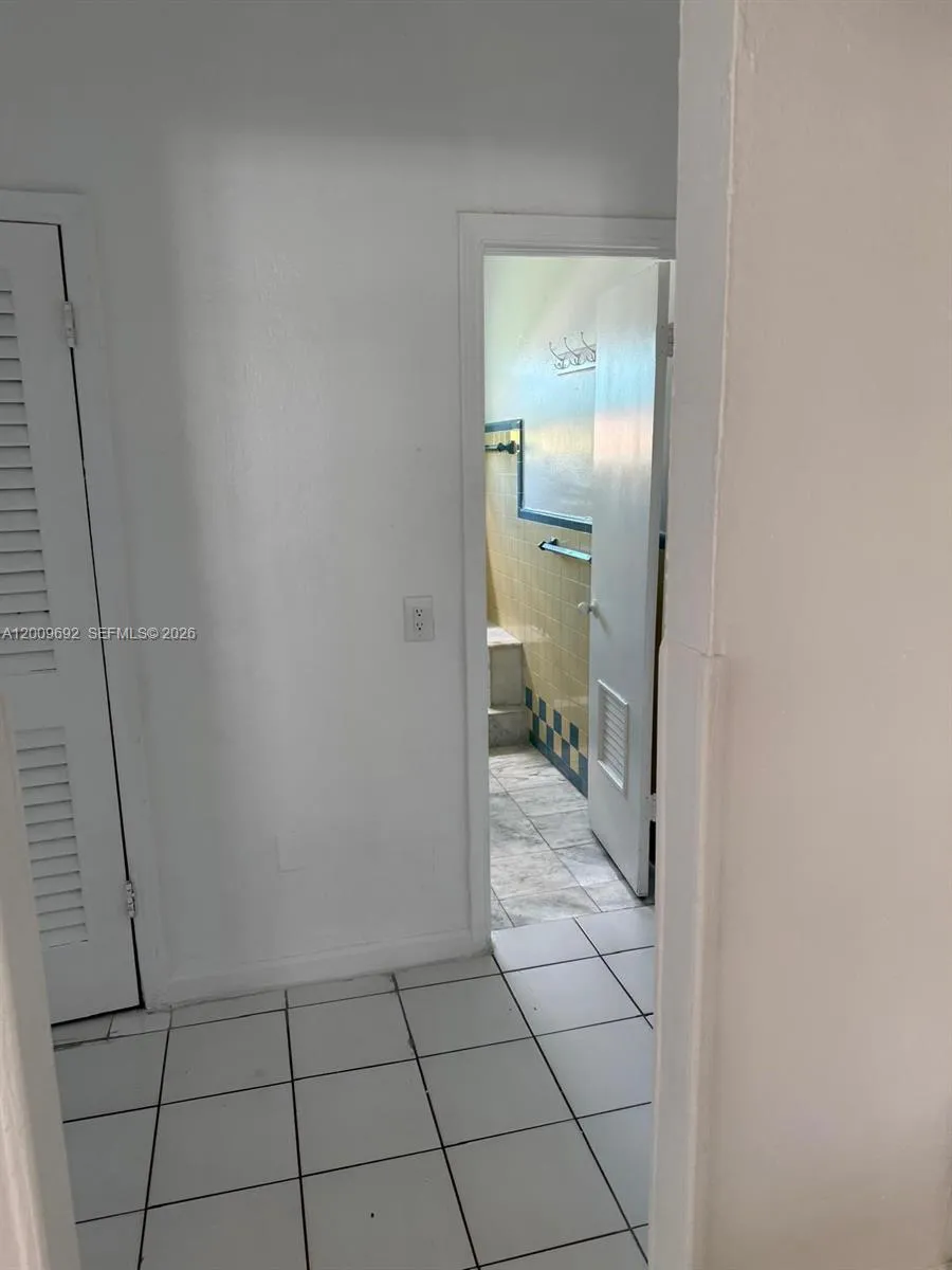 3100 Sw 13th St 1, Miami, Florida 33145, Miami, Florida 33145, 2 Bedrooms Bedrooms, ,1 BathroomBathrooms,Residential Lease,For Rent,3100 Sw 13th St 1, Miami, Florida 33145,A12009692