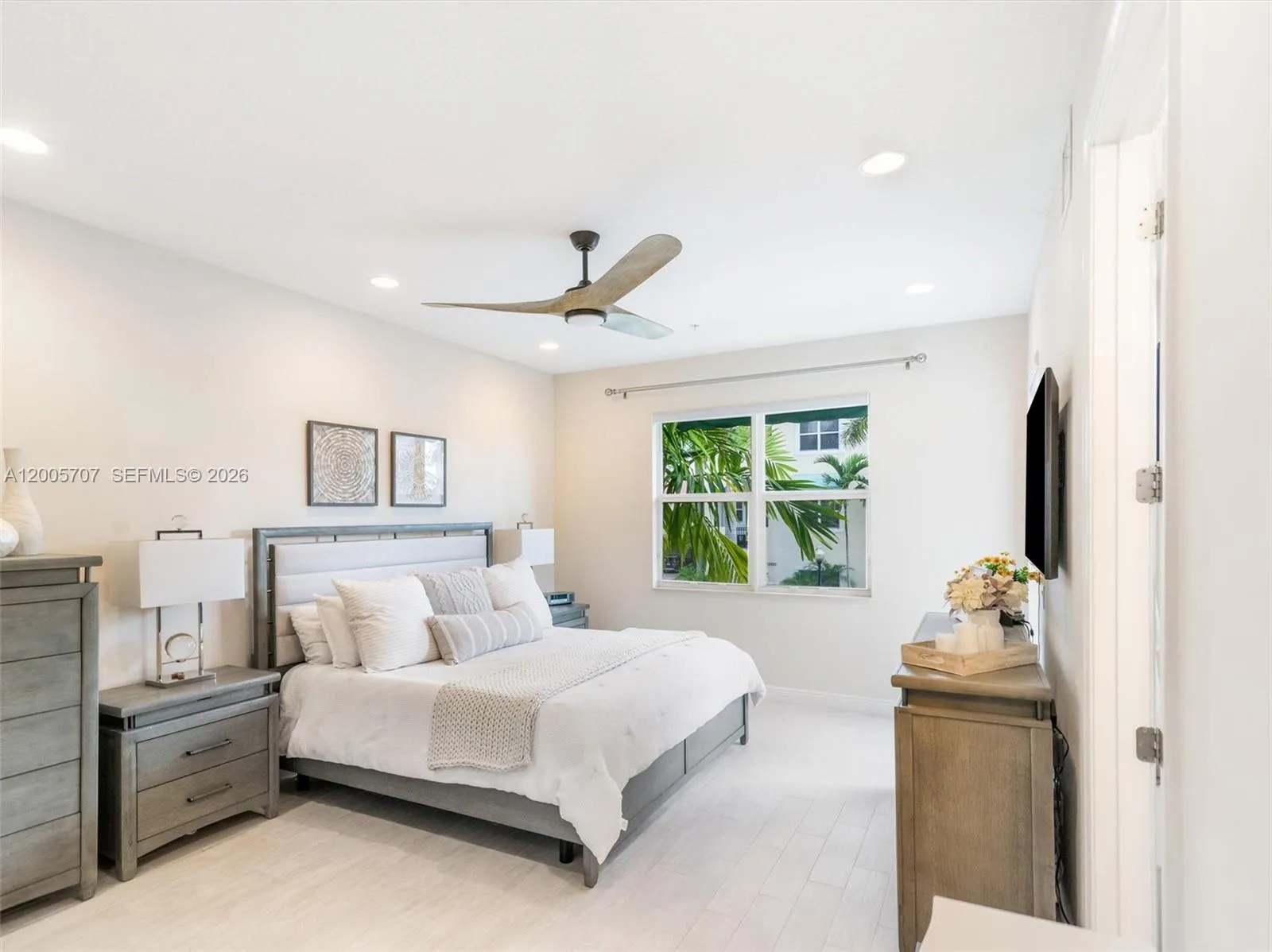 12417 Nw 17th Mnr, Pembroke Pines, Florida 33028, Pembroke Pines, Florida 33028, 4 Bedrooms Bedrooms, ,3 BathroomsBathrooms,Residential,For Sale,12417 Nw 17th Mnr, Pembroke Pines, Florida 33028,A12005707
