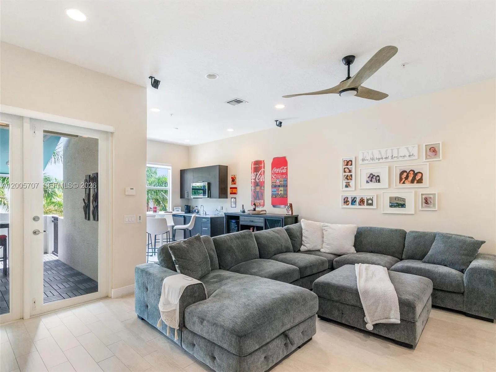 12417 Nw 17th Mnr, Pembroke Pines, Florida 33028, Pembroke Pines, Florida 33028, 4 Bedrooms Bedrooms, ,3 BathroomsBathrooms,Residential,For Sale,12417 Nw 17th Mnr, Pembroke Pines, Florida 33028,A12005707