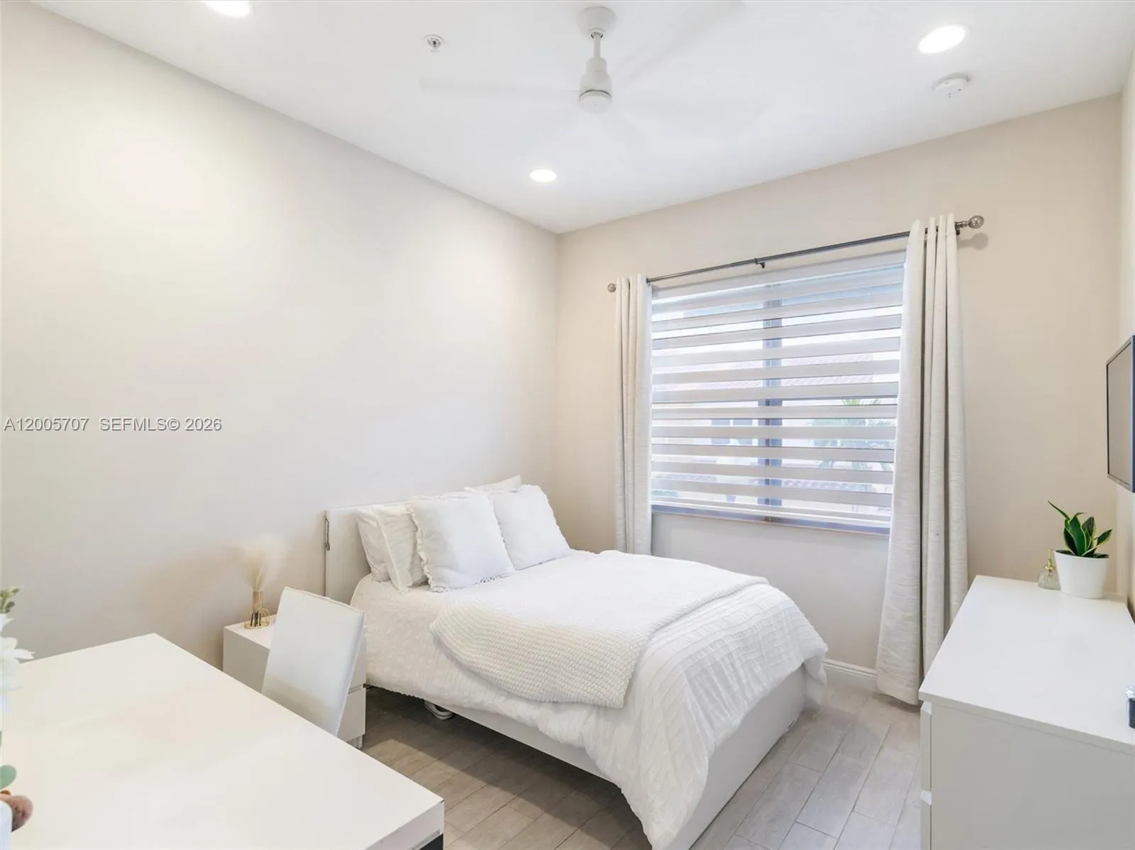 12417 Nw 17th Mnr, Pembroke Pines, Florida 33028, Pembroke Pines, Florida 33028, 4 Bedrooms Bedrooms, ,3 BathroomsBathrooms,Residential,For Sale,12417 Nw 17th Mnr, Pembroke Pines, Florida 33028,A12005707