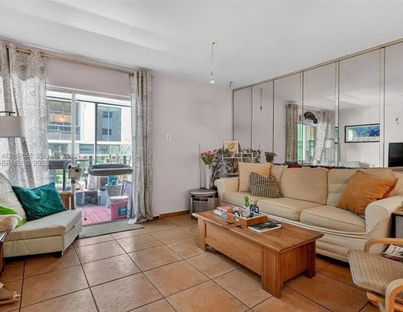 3304 Virginia St 3d, Miami, Florida 33133, Miami, Florida 33133, 2 Bedrooms Bedrooms, ,2 BathroomsBathrooms,Residential,For Sale,3304 Virginia St 3d, Miami, Florida 33133,A12009055