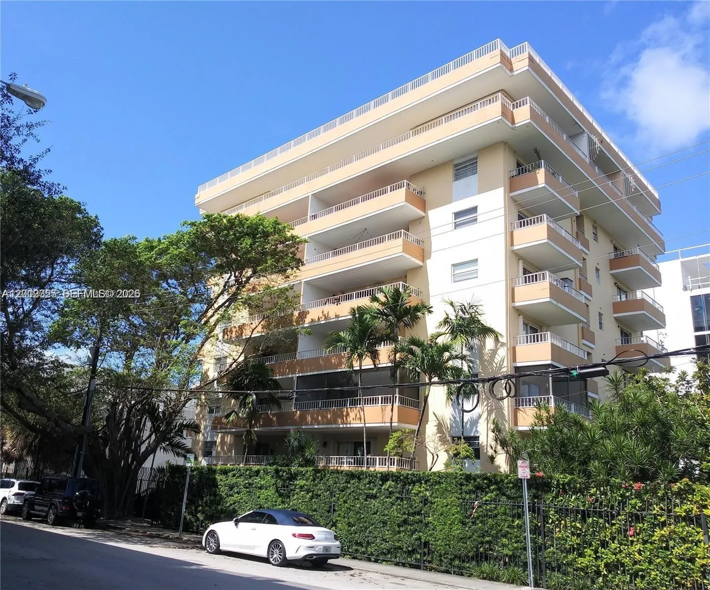 3304 Virginia St 3d, Miami, Florida 33133, Miami, Florida 33133, 2 Bedrooms Bedrooms, ,2 BathroomsBathrooms,Residential,For Sale,3304 Virginia St 3d, Miami, Florida 33133,A12009055