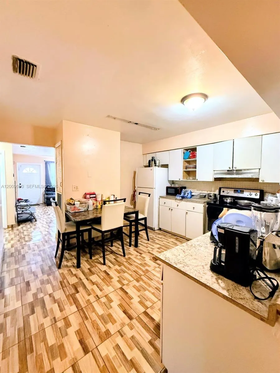 14615 Ne 14th Ave, Miami, Florida 33161, Miami, Florida 33161, ,Residential Income,For Sale,14615 Ne 14th Ave, Miami, Florida 33161,A12009590