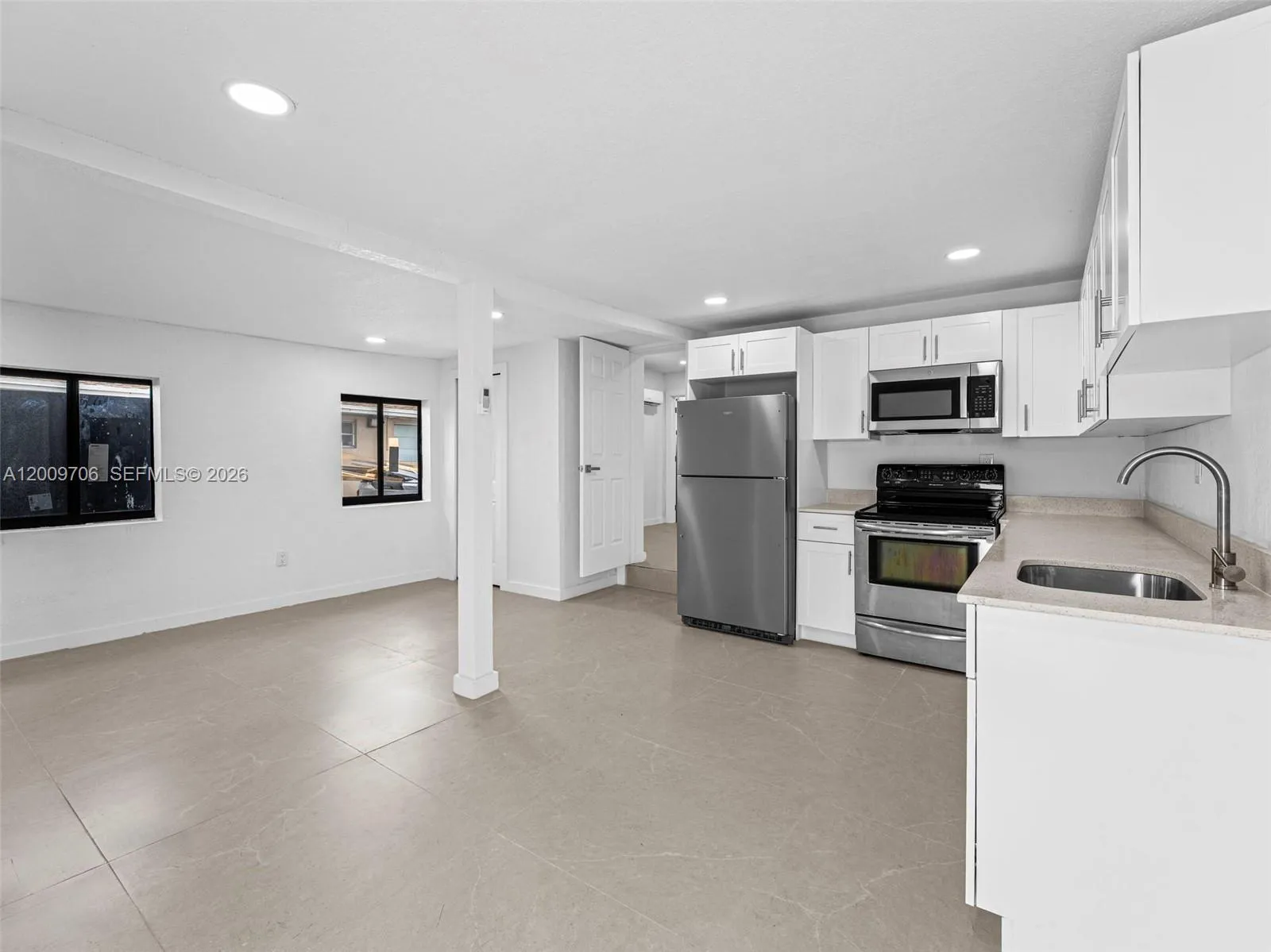 1366 W 29th St 1, Hialeah, Florida 33012, Hialeah, Florida 33012, 1 Bedroom Bedrooms, ,1 BathroomBathrooms,Residential Lease,For Rent,1366 W 29th St 1, Hialeah, Florida 33012,A12009706