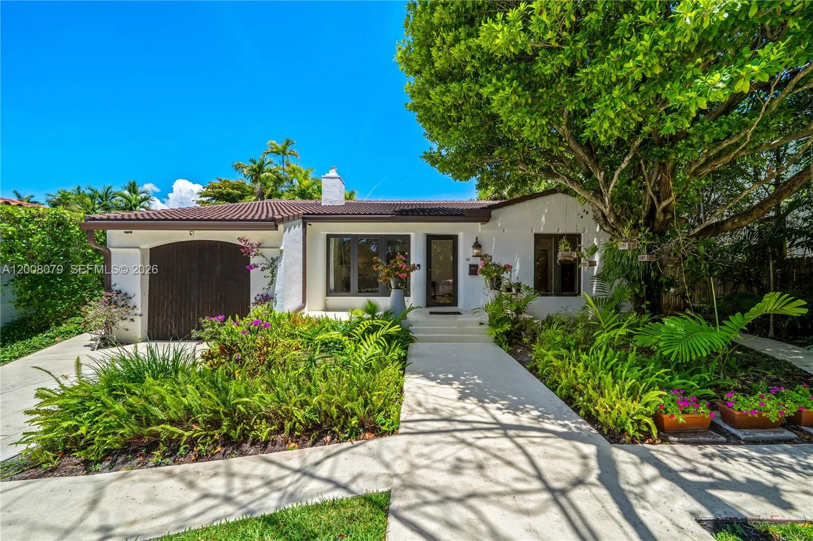739 Lakeview Dr, Miami Beach, Florida 33140, Miami Beach, Florida 33140, 3 Bedrooms Bedrooms, ,2 BathroomsBathrooms,Residential,For Sale,739 Lakeview Dr, Miami Beach, Florida 33140,A12008079 739 Lakeview Dr, Miami Beach, Florida 33140, Miami Beach, Florida 33140, 3 Bedrooms Bedrooms, ,2 BathroomsBathrooms,Residential,For Sale,739 Lakeview Dr, Miami Beach, Florida 33140,A12008079